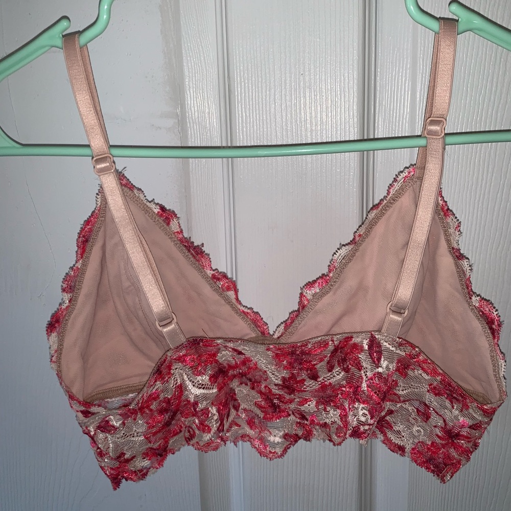Bralette - Picture 2 of 3